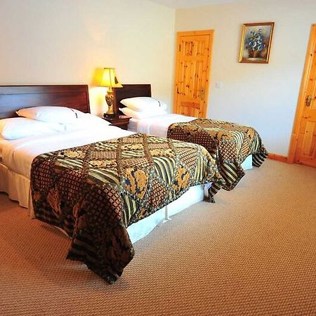 Ocean Breeze Bed and Breakfast Ντόνεγκαλ Εξωτερικό φωτογραφία