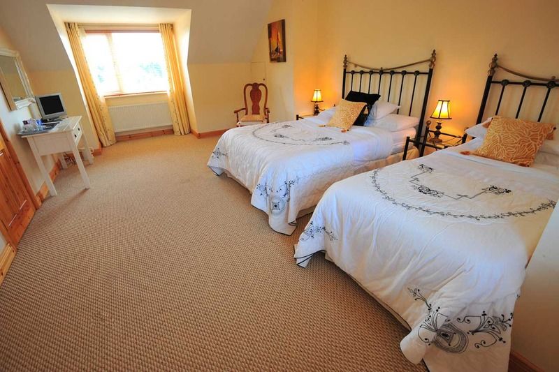 Ocean Breeze Bed and Breakfast Ντόνεγκαλ Εξωτερικό φωτογραφία