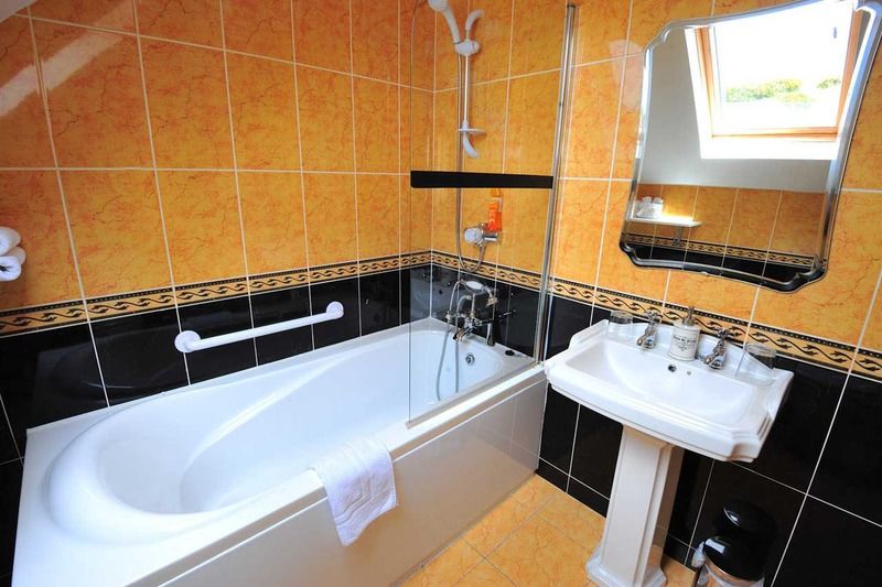 Ocean Breeze Bed and Breakfast Ντόνεγκαλ Εξωτερικό φωτογραφία